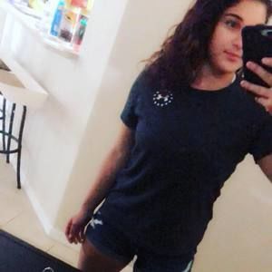 Meet your Posher, Robyn